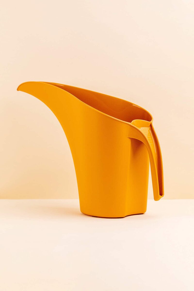 Arrosoir en plastique recyclé Belem 2L jaune vue arrière