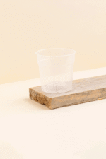Pot de culture en plastique transparent de 12 cm de diamètre, vue de côté